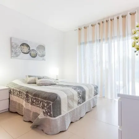 Apartamento Modern And Bright With Great Views!