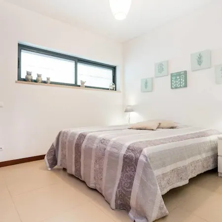 Modern And Bright With Great Views! Apartamento *